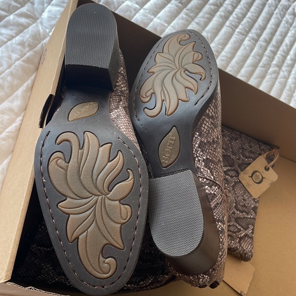 Born Snake Skin Boots - Picture 5 of 5
